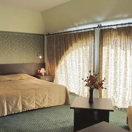 Hotel Dukov 2*